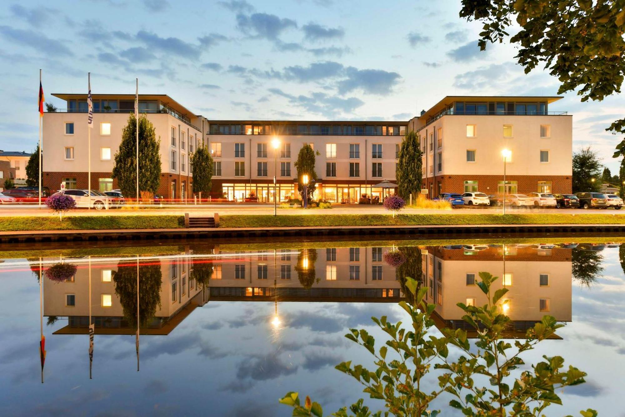 Best Western Plus Hotel Papenburg Exterior foto